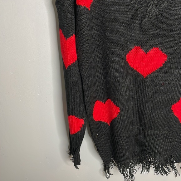 Heart Sweater - Picture 3 of 3